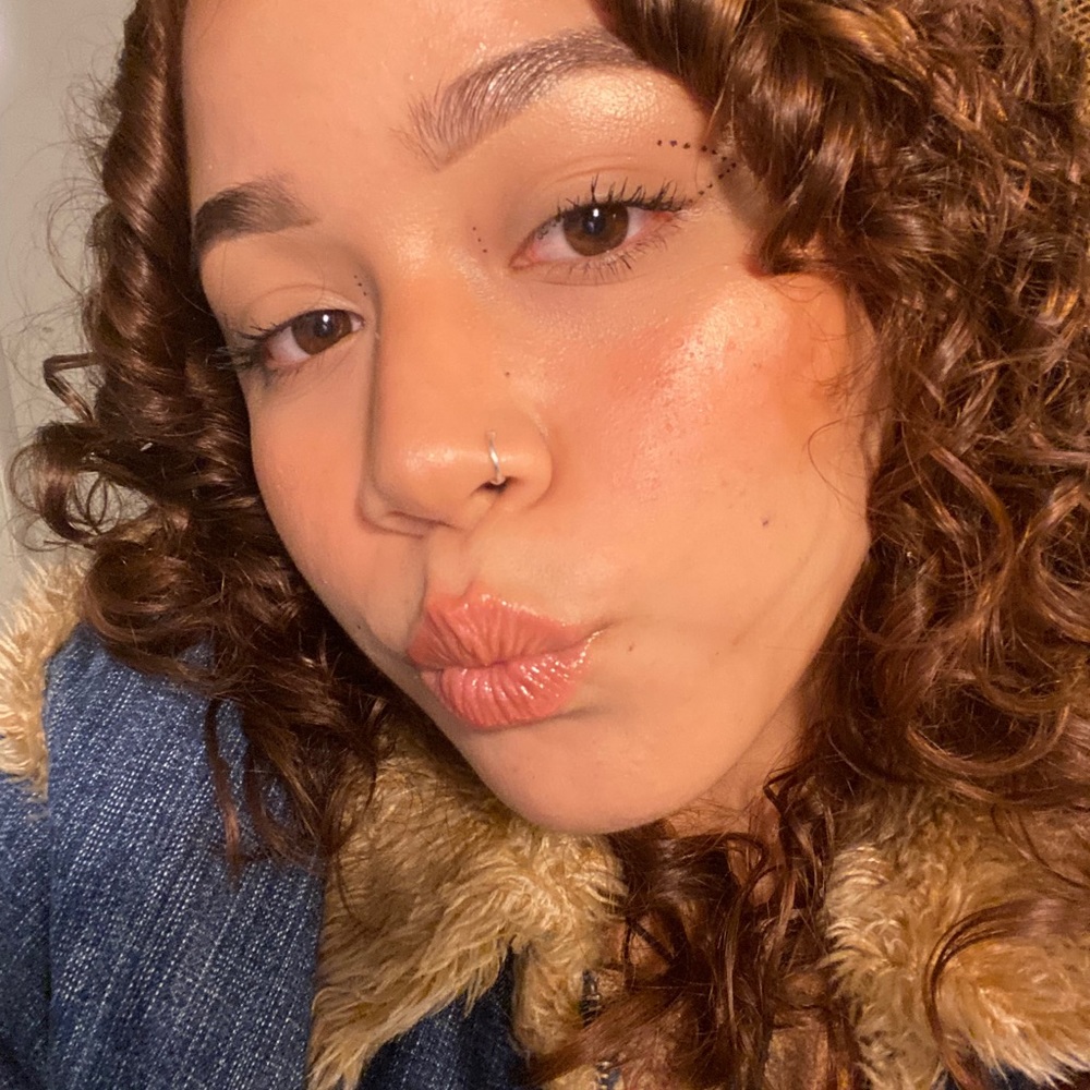 Meet your Posher, Melody